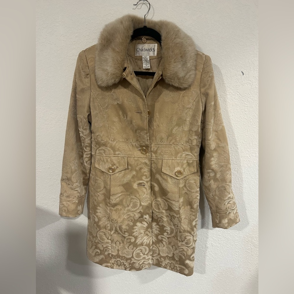 Women’s Vintage Coat